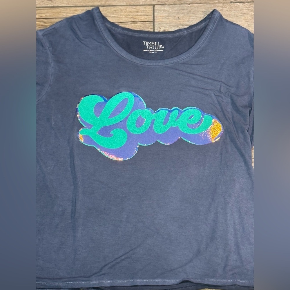 Custom T-shirt​​ - Picture 2 of 7